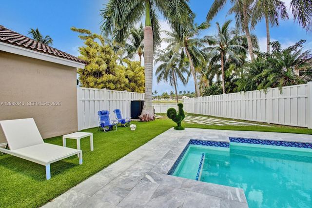 3432 SW 49th Street, Hollywood, FL 33312