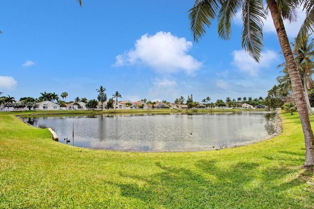 3432 SW 49th Street, Hollywood, FL 33312