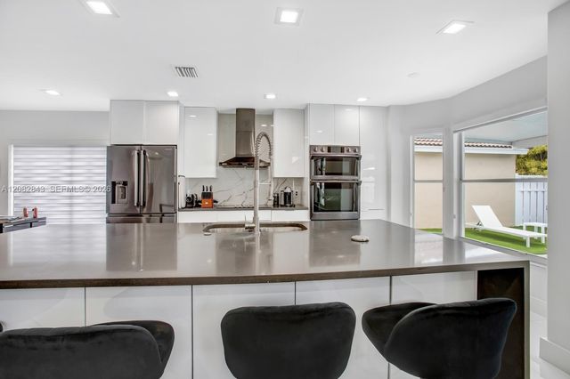 3432 SW 49th Street, Hollywood, FL 33312