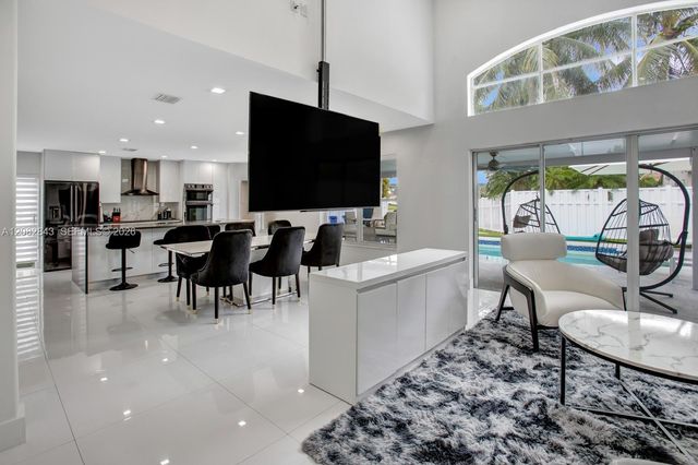 3432 SW 49th Street, Hollywood, FL 33312