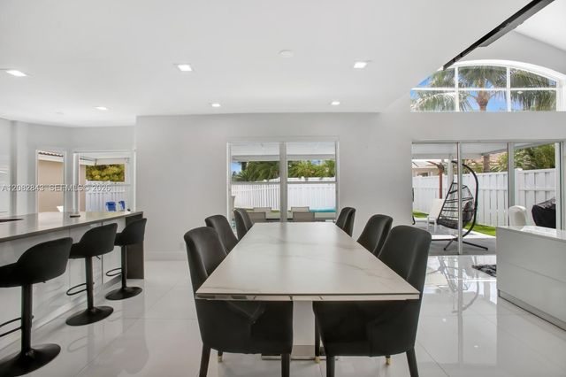 3432 SW 49th Street, Hollywood, FL 33312