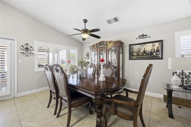9910 Pyramid Peak Drive, Bakersfield, CA 93311