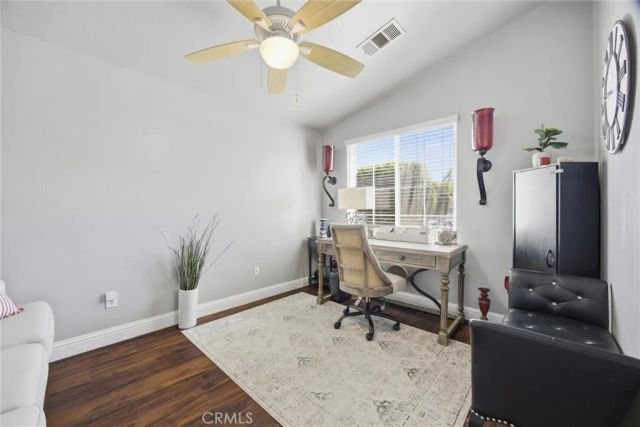 9910 Pyramid Peak Drive, Bakersfield, CA 93311