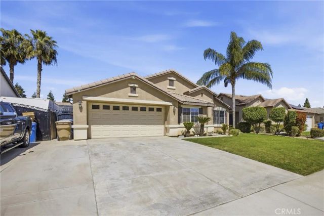 9910 Pyramid Peak Drive, Bakersfield, CA 93311