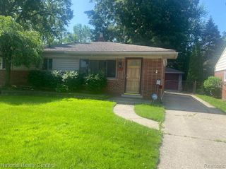 25507 Norfolk Street, Dearborn Heights, MI 48125