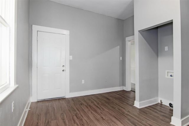 3220 Melbourne Street, Houston, TX 77026