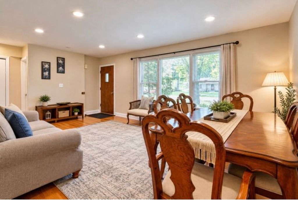 1S155 Euclid Avenue, Oakbrook Terrace, IL 60181 — photo 4
