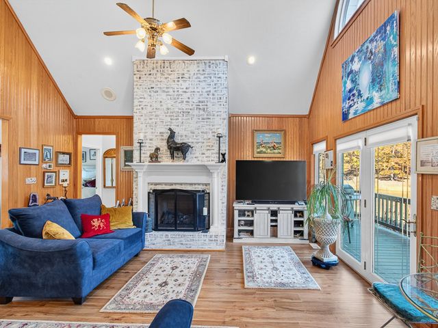 129 Leland Rd, Summertown, TN 38483