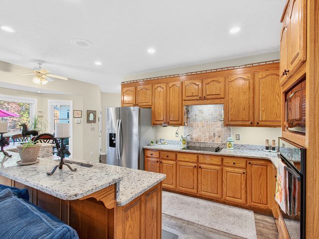 129 Leland Rd, Summertown, TN 38483