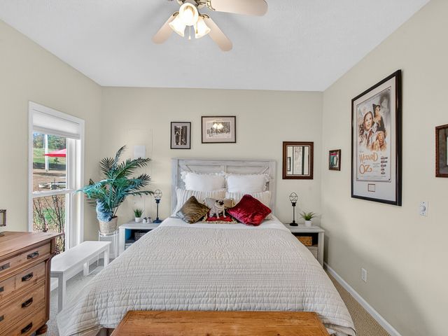 129 Leland Rd, Summertown, TN 38483