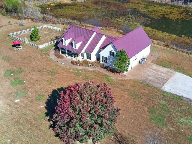 129 Leland Rd, Summertown, TN 38483