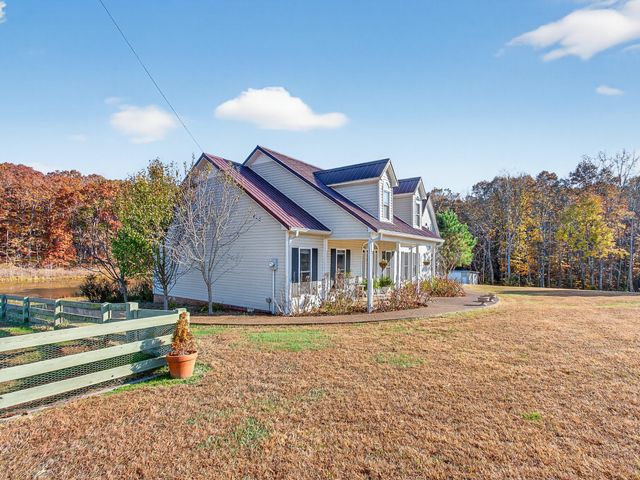 129 Leland Rd, Summertown, TN 38483