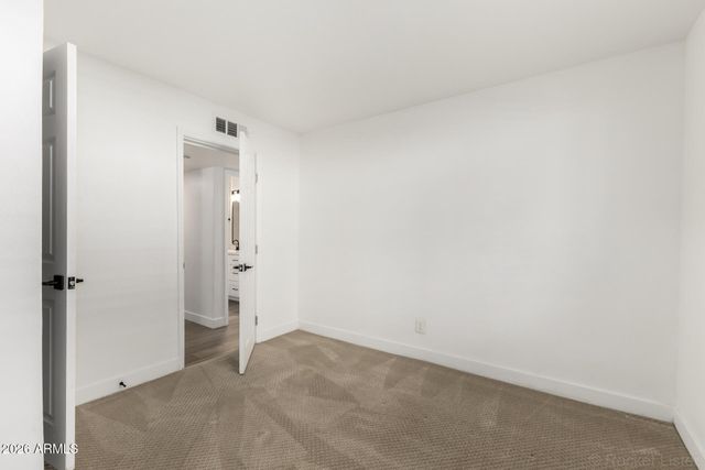 4237 W HARTFORD Avenue, Glendale, AZ 85308