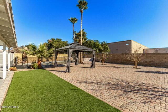 4237 W HARTFORD Avenue, Glendale, AZ 85308