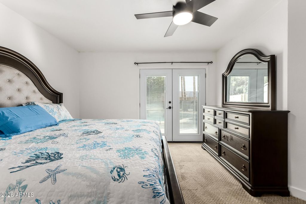 Image 18 of property listing at 4237 W HARTFORD Avenue, Glendale, AZ 85308