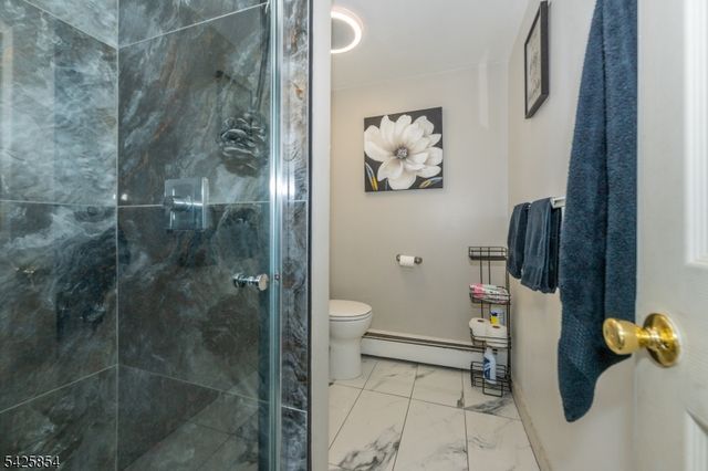 44 Fordham Trl, Hopatcong Boro, NJ 07843