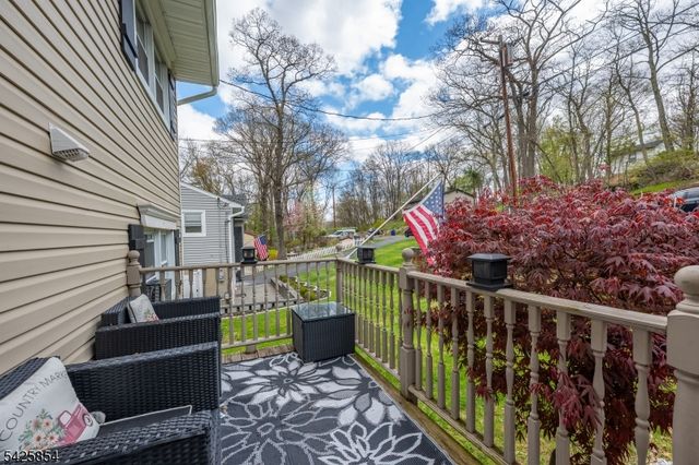 44 Fordham Trl, Hopatcong Boro, NJ 07843
