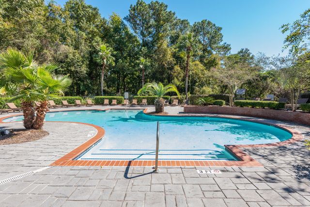 700 Daniel Ellis Drive 10301, Charleston, SC 29412