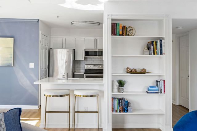 700 Daniel Ellis Drive 10301, Charleston, SC 29412