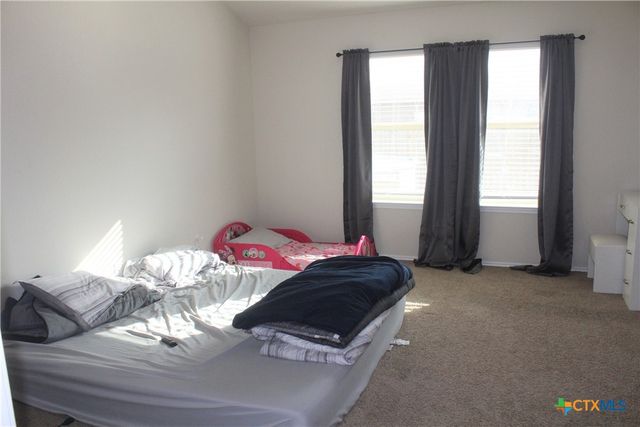 6104 Amelia Earhart Boulevard, Killeen, TX 76543