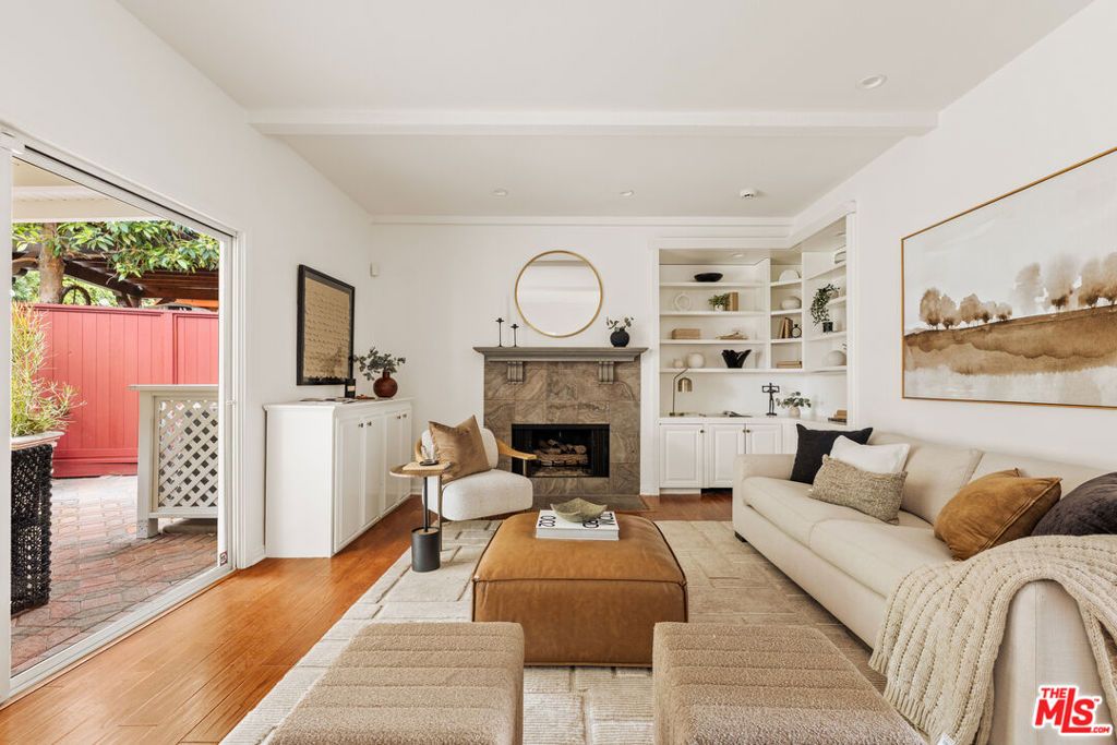 Image 10 of property listing at 7827 Berger Avenue, Playa Del Rey, CA 90293