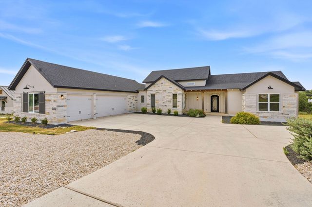 1326 Via Principale DR, New Braunfels, TX 78132