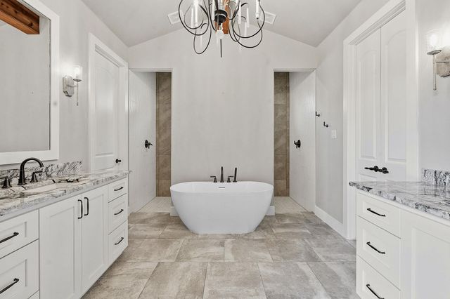 1326 Via Principale DR, New Braunfels, TX 78132