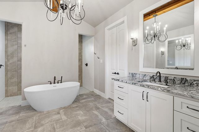 1326 Via Principale DR, New Braunfels, TX 78132