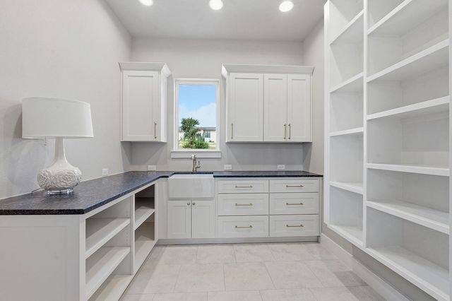 1326 Via Principale DR, New Braunfels, TX 78132