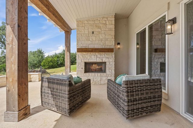1326 Via Principale DR, New Braunfels, TX 78132