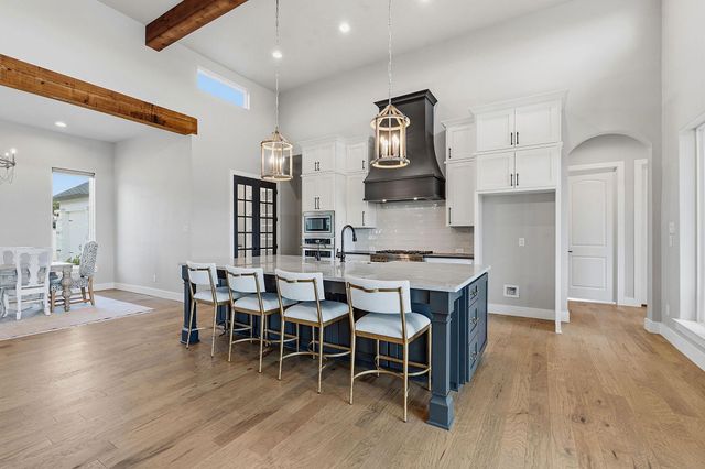 1326 Via Principale DR, New Braunfels, TX 78132