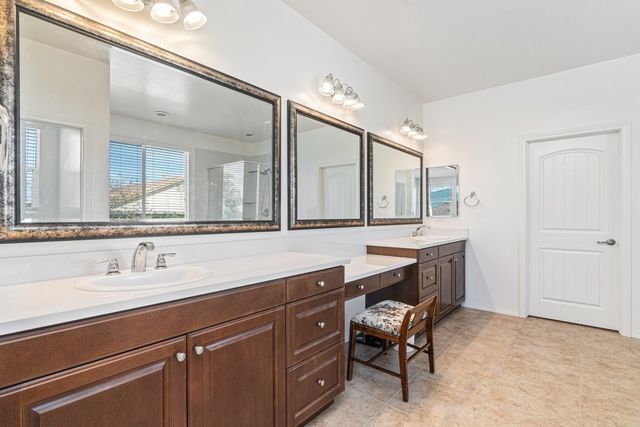 37761 Apache Plume Drive, Murrieta, CA 92563