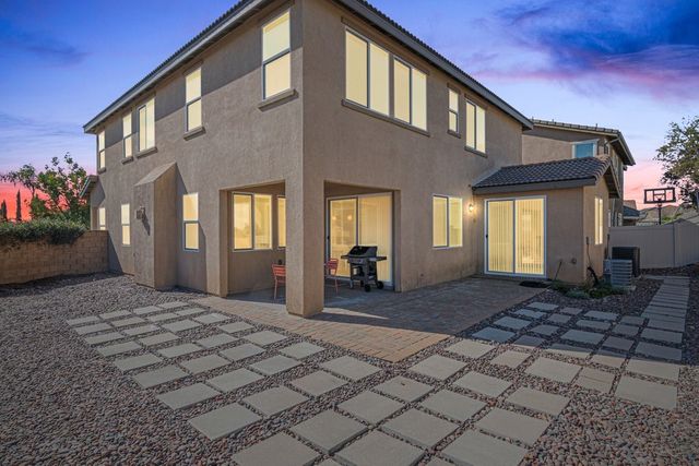 37761 Apache Plume Drive, Murrieta, CA 92563