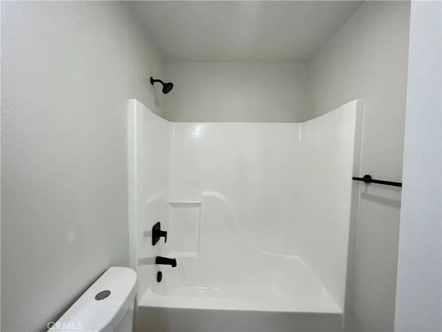 1004 S Riverside Avenue D-3, Rialto, CA 92376