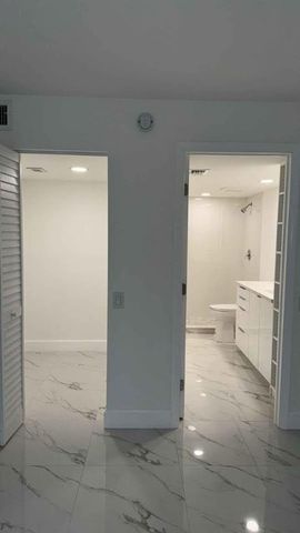 9301 N Lime Bay Boulevard 102, Tamarac, FL 33321