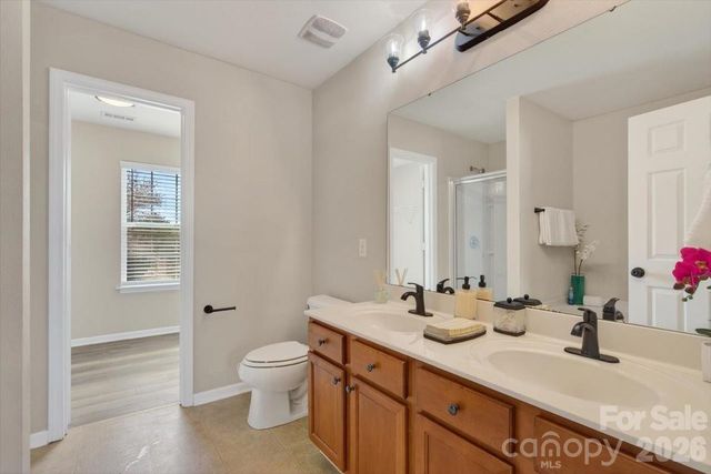 5227 Swearngan Road, Charlotte, NC 28216