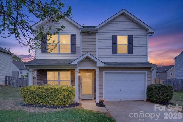 5227 Swearngan Road, Charlotte, NC 28216