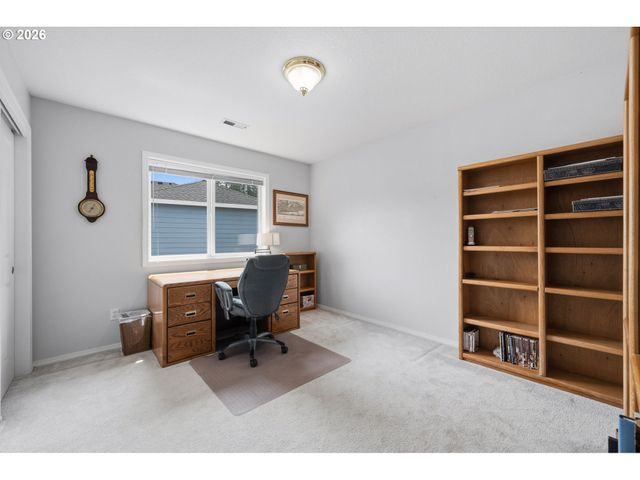 3811 Se 182ND Ct, Vancouver, WA 98683