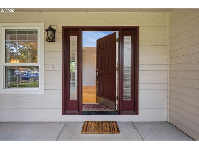 3811 Se 182ND Ct, Vancouver, WA 98683