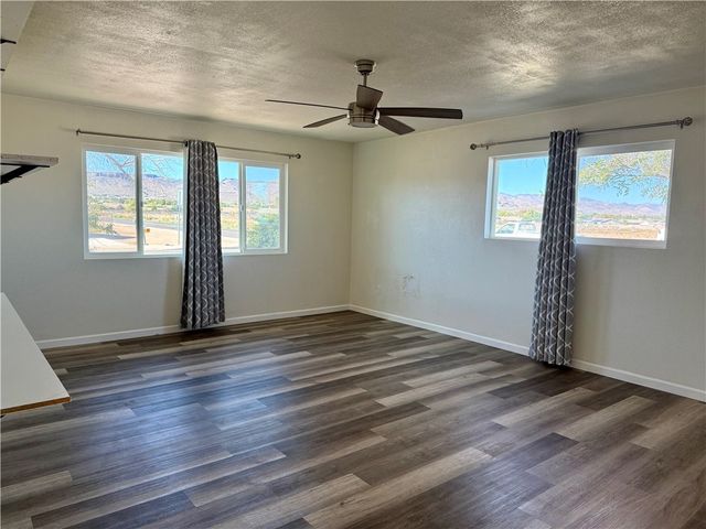 3746 N Wells Street, Kingman, AZ 86409