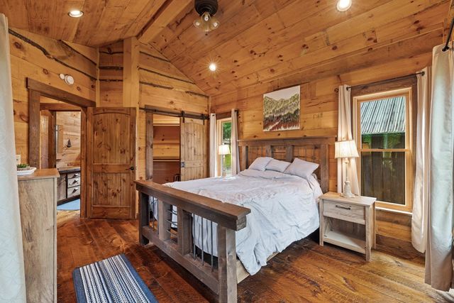 101 Heights Overlook, Blue Ridge, GA 30513