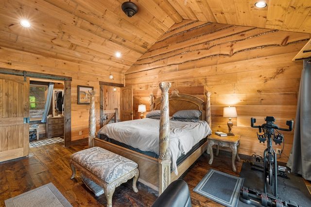 101 Heights Overlook, Blue Ridge, GA 30513
