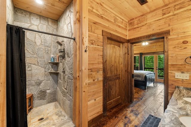 101 Heights Overlook, Blue Ridge, GA 30513