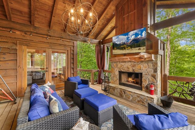 101 Heights Overlook, Blue Ridge, GA 30513