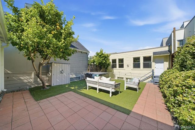 890 De Haro Street, San Francisco, CA 94107