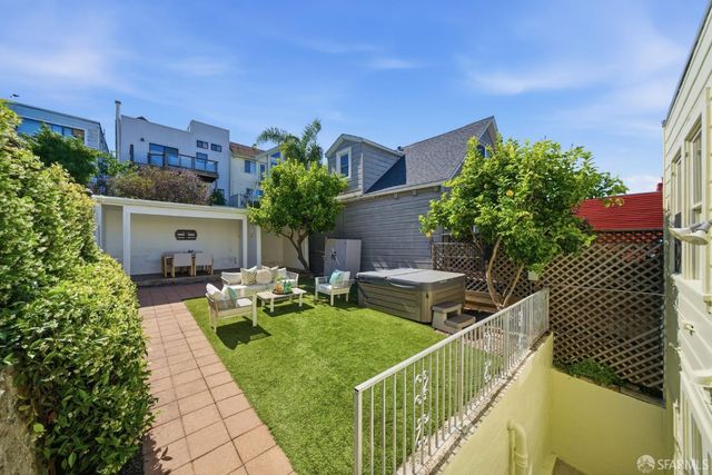 890 De Haro Street, San Francisco, CA 94107