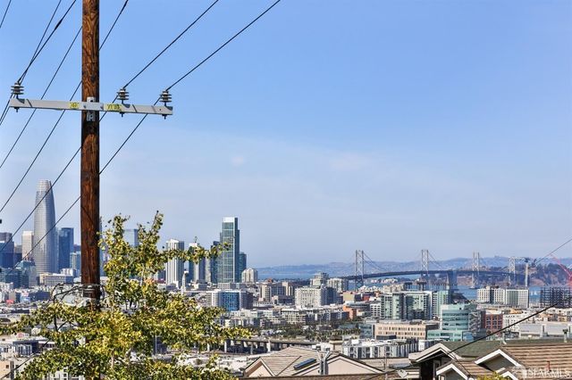 890 De Haro Street, San Francisco, CA 94107