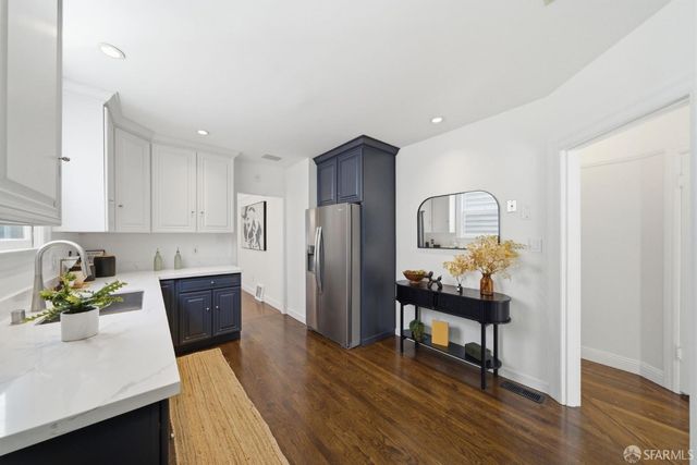 890 De Haro Street, San Francisco, CA 94107