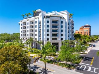 701 Valencia Ave 401, Coral Gables, FL 33134