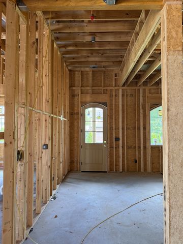 408 Flag Court, Gallatin, TN 37066